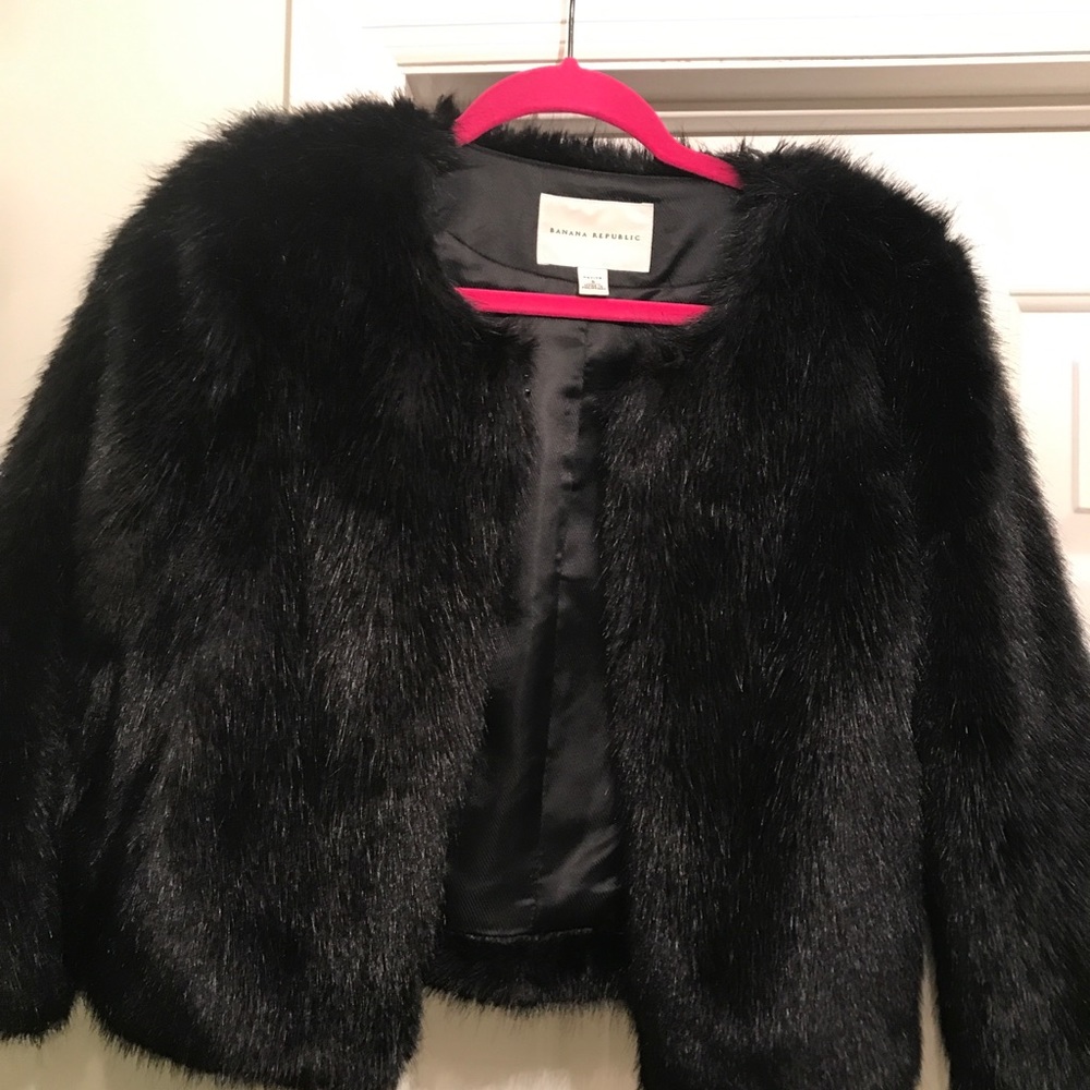 Banana Republic faux black crop fur coat